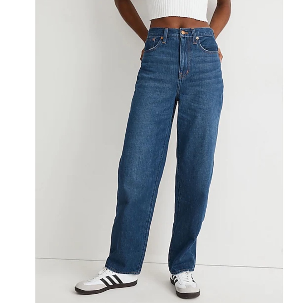Madewell Baggy Straight Jeans in Dark Worn Indigo